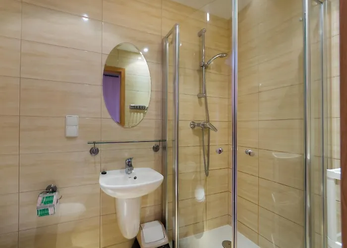 Delfin База отдыха *