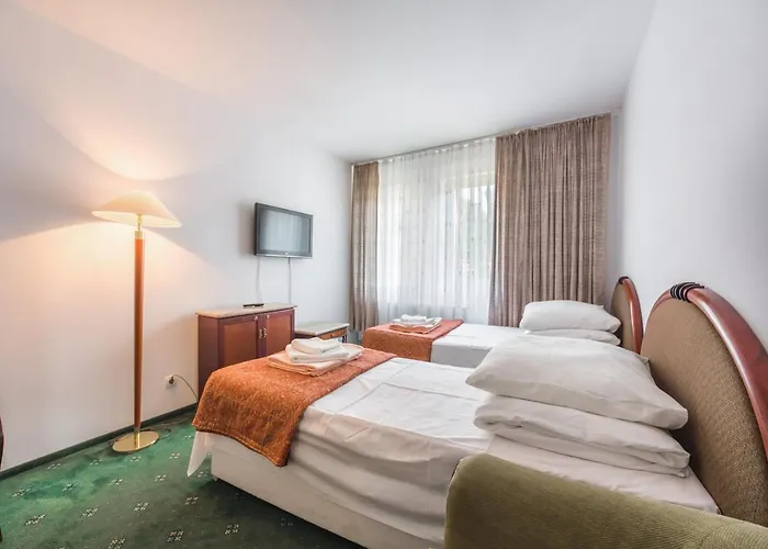 Delfin База отдыха *