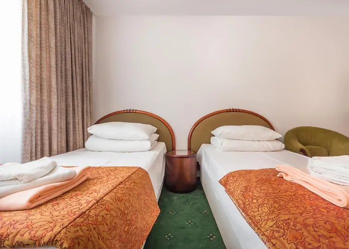 Delfin * Крыница-Морска