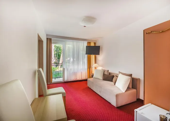 Delfin * Крыница-Морска